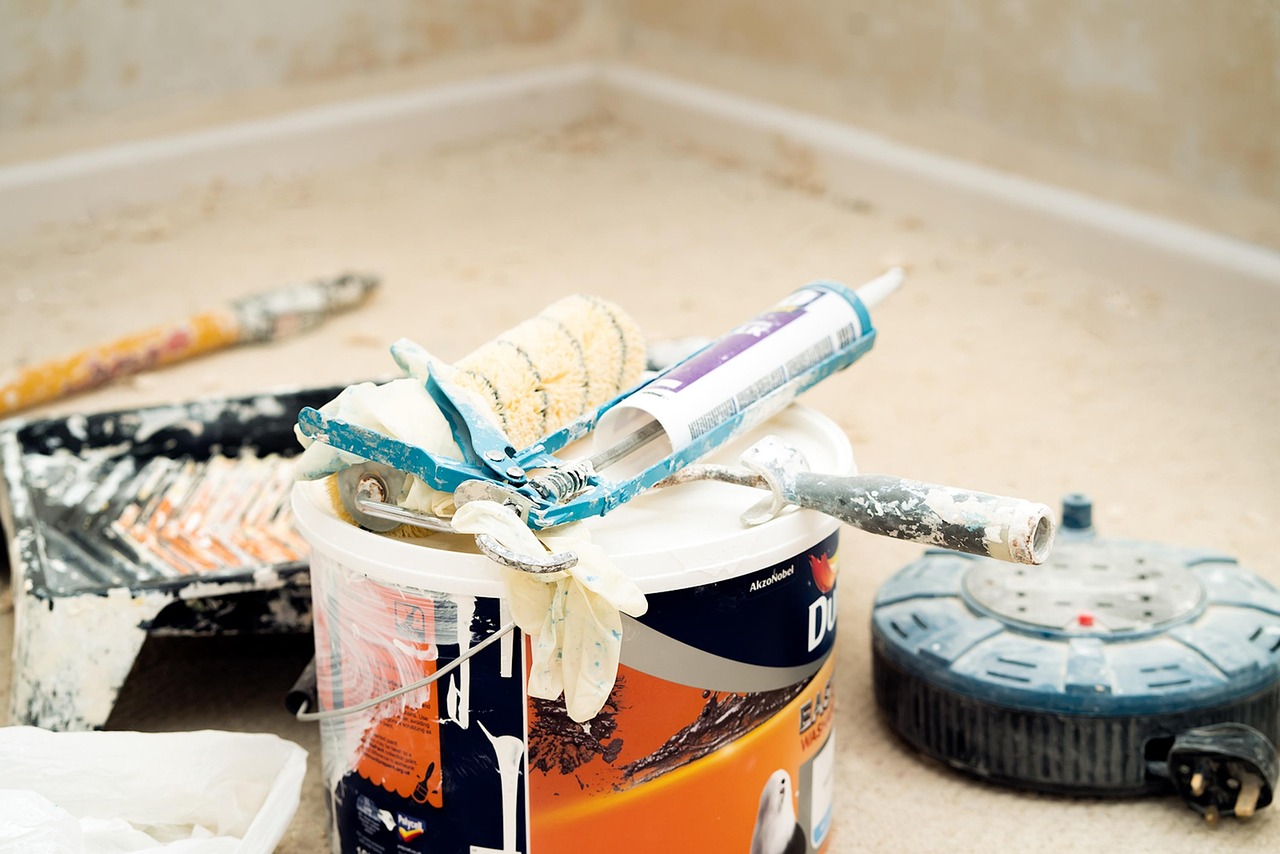 Paint, interior paint, paint bucket — Mortgage Loans With A Bad Credit Score - Ways to get Approved